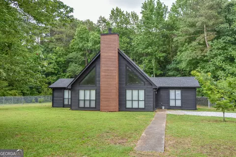Exterior - 2075 Highway 36 E, Milner, GA 30257 photo 2 of 14