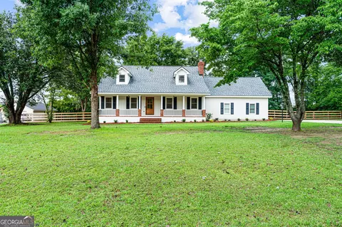 213 Tucker Rd, Warner Robins, GA 31088