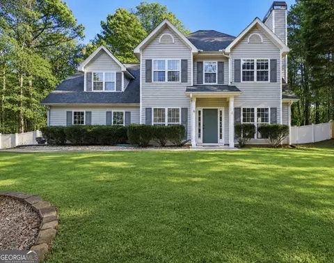 205 Mossy Holw, Newnan, GA 30265