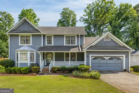 5159 Winterberry Dr, Stone Mountain, GA 30088