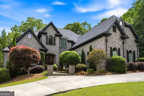 1720 Oak Tree Holw, Gainesville, GA 30501