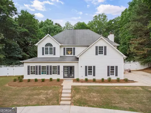 262 Barrington Farms Pkwy, Sharpsburg, GA 30277