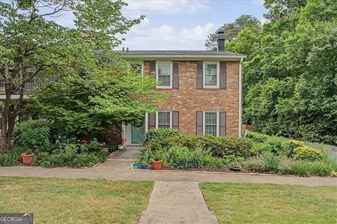2913 Lavista Way, Decatur, GA 30033