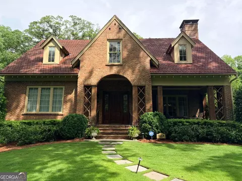 1153 Oakdale Rd NE, Atlanta, GA 30307