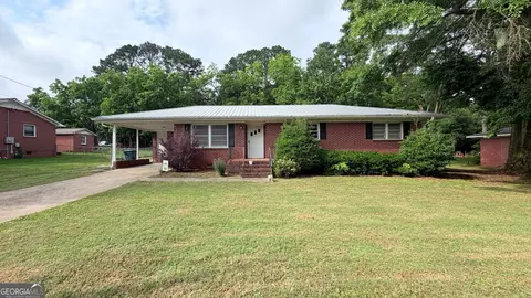 552 Opal Street Ext, Hartwell, GA 30643