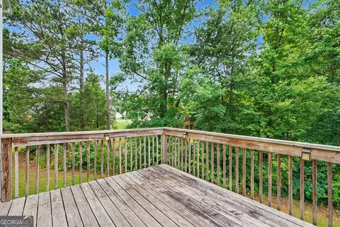 Exterior - 90 Overlook Trl, Hampton, GA 30228 photo 7 of 8