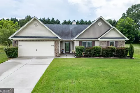 810 Brandon Dr, Winder, GA 30680