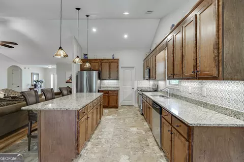 Kitchen - 810 Brandon Dr, Winder, GA 30680 photo 5 of 5