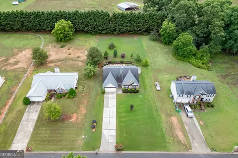 View/Area - 810 Brandon Dr, Winder, GA 30680 photo 4 of 6