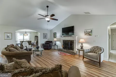 Other - 810 Brandon Dr, Winder, GA 30680 photo 2 of 6
