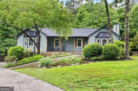 511 Kay Rd, Woodstock, GA 30188
