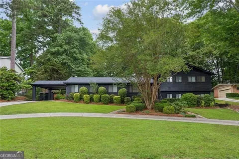 560 Spalding Dr, Atlanta, GA 30328