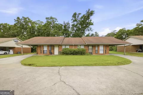 141 B Woods Rd, Rome, GA 30165