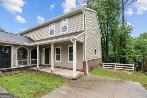2635 Picardy Cir S #B, College Park, GA 30349