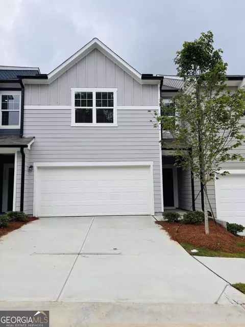 3030 Osier Cir, Douglasville, GA 30135