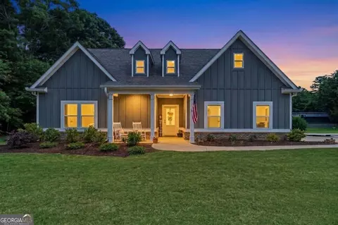 145 Pearl Moon Dr, Eatonton, GA 31024