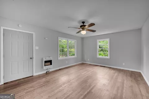 Living - 23 Irene St, Toccoa, GA 30577 photo 4 of 4