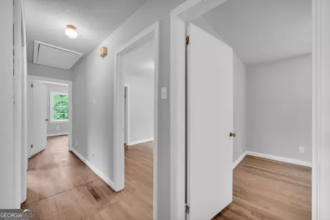 Entry Way - 23 Irene St, Toccoa, GA 30577 photo 5 of 6