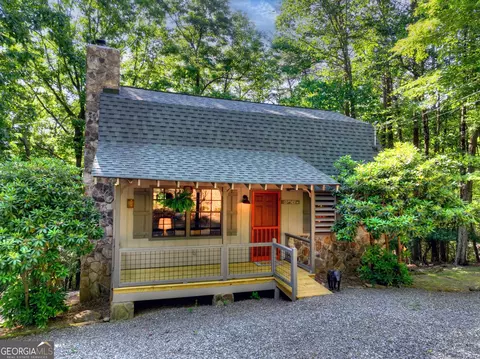 241 Walnut Mountain Rd, Ellijay, GA 30536