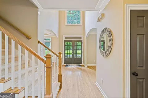 Entry Way - 236 Rivergate Dr, Suwanee, GA 30024 photo 3 of 3