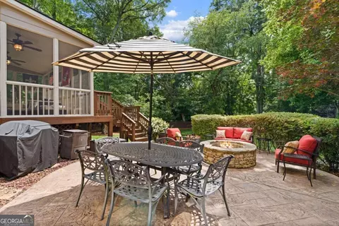 Exterior - 236 Rivergate Dr, Suwanee, GA 30024 photo 10 of 22