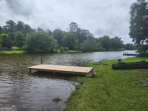 View/Area - 366 E Pine Lake Dr, West Point, GA 31833 photo 2 of 3