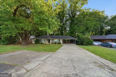 2275 Clifton Springs Rd, Decatur, GA 30034