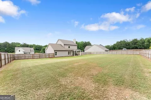 Exterior - 111 Dunagan Ct, Winder, GA 30680 photo 9 of 9