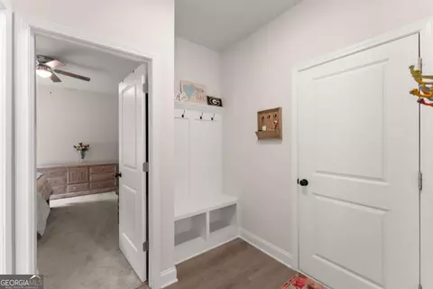 Entry Way - 111 Dunagan Ct, Winder, GA 30680 photo 6 of 9