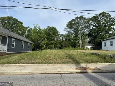522 James P Brawley Dr NW, Atlanta, GA 30318