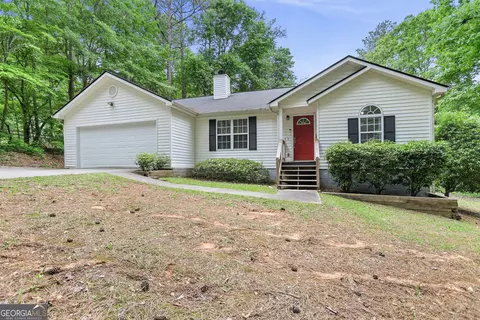 115 S Robin Ln, Newnan, GA 30263