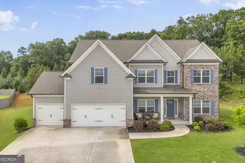 305 Parkers Pl, Hoschton, GA 30548