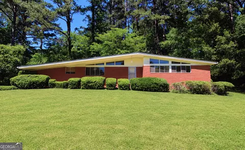 132 Robin Hood Rd NE, Rome, GA 30161