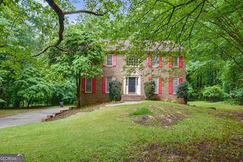 140 Millwood Ln, Fayetteville, GA 30214