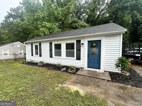 2266 Old Spring Rd SE, Smyrna, GA 30080