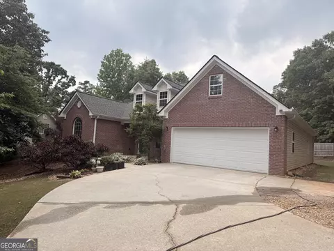 3495 Osceola Trl, Gainesville, GA 30506