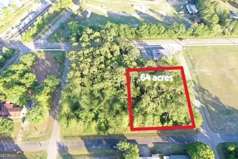 1 Park St, Homeland, GA 31537
