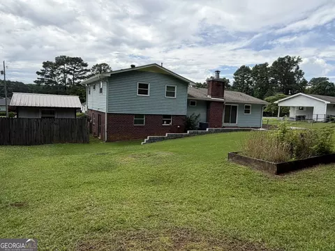 Exterior - 52 Lyons Dr NW, Rome, GA 30165 photo 8 of 10
