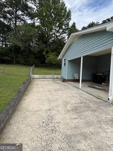 Exterior - 52 Lyons Dr NW, Rome, GA 30165 photo 10 of 10