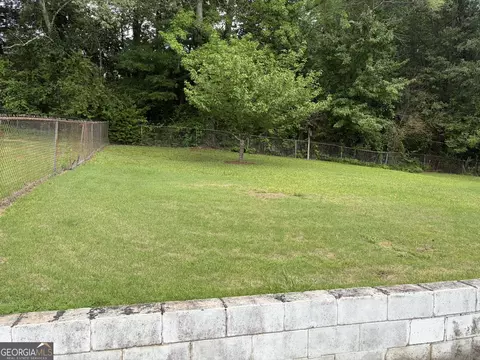 Exterior - 52 Lyons Dr NW, Rome, GA 30165 photo 5 of 10