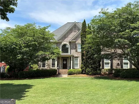 7630 Stratton Pt, Suwanee, GA 30024