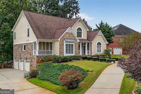 5631 Shamrock Ln, Douglasville, GA 30135
