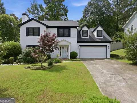 310 Crescentview Ct, Lawrenceville, GA 30044