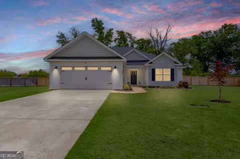 104 Meredith Layne Ct, Perry, GA 31069