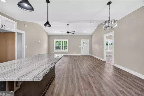 Living - Undisclosed, Macon, GA 31216 photo 2 of 5