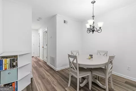 Dining - 606 Berkeley Woods Dr, Duluth, GA 30096 photo 2 of 2