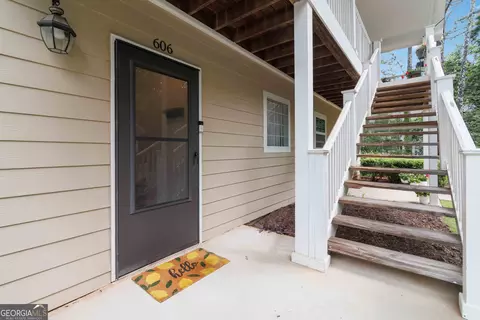 Exterior - 606 Berkeley Woods Dr, Duluth, GA 30096 photo 3 of 7