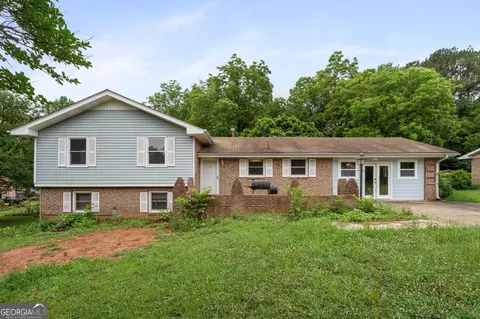1783 Sherry Ln, Jonesboro, GA 30236