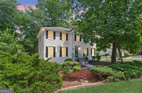 3320 Devaughn Dr NE, Marietta, GA 30066