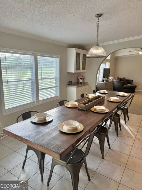 Dining - 101 Orchard Rd, Perry, GA 31069 photo 1 of 3